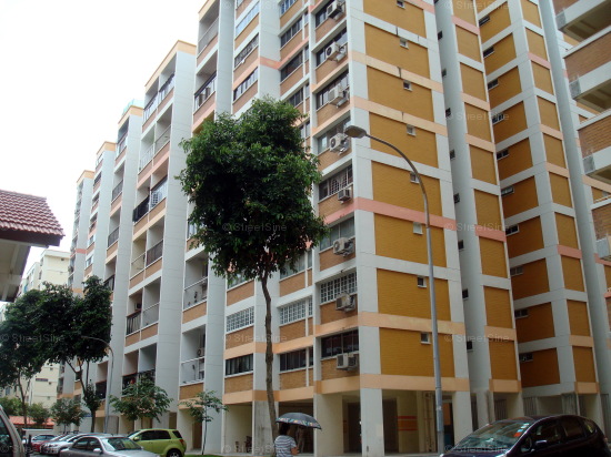 Yishun Street 61 thumbnail photo